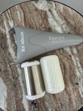 Esarora Beauty Ice Roller